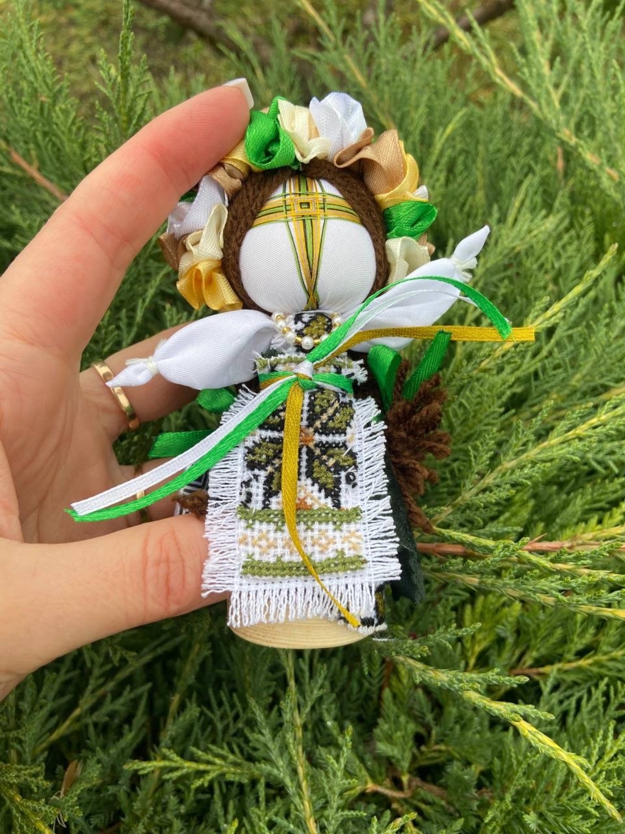 UA.Designer手作りモタンカ 14cm（ウクライナの御守り）スタンド付き - 4