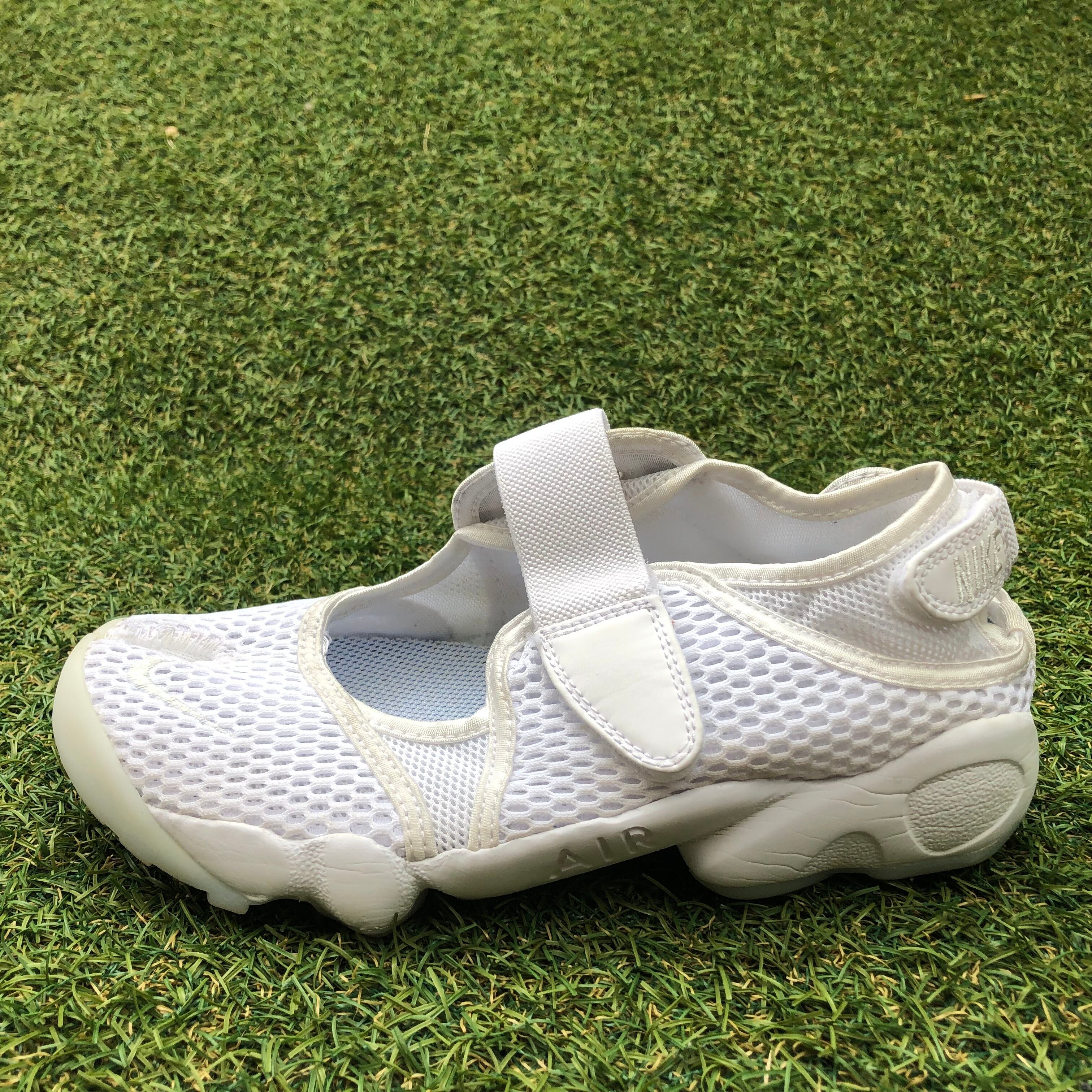 NIKE AIR RIFT BR ナイキ エアリフト ブリーズ HT714