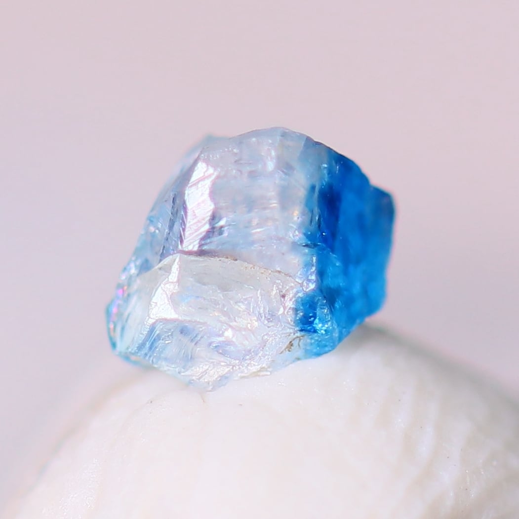 5『天然ユークレース』1.28ct ジンバブエ産 原石 鉱物 鉱石標本 【公式