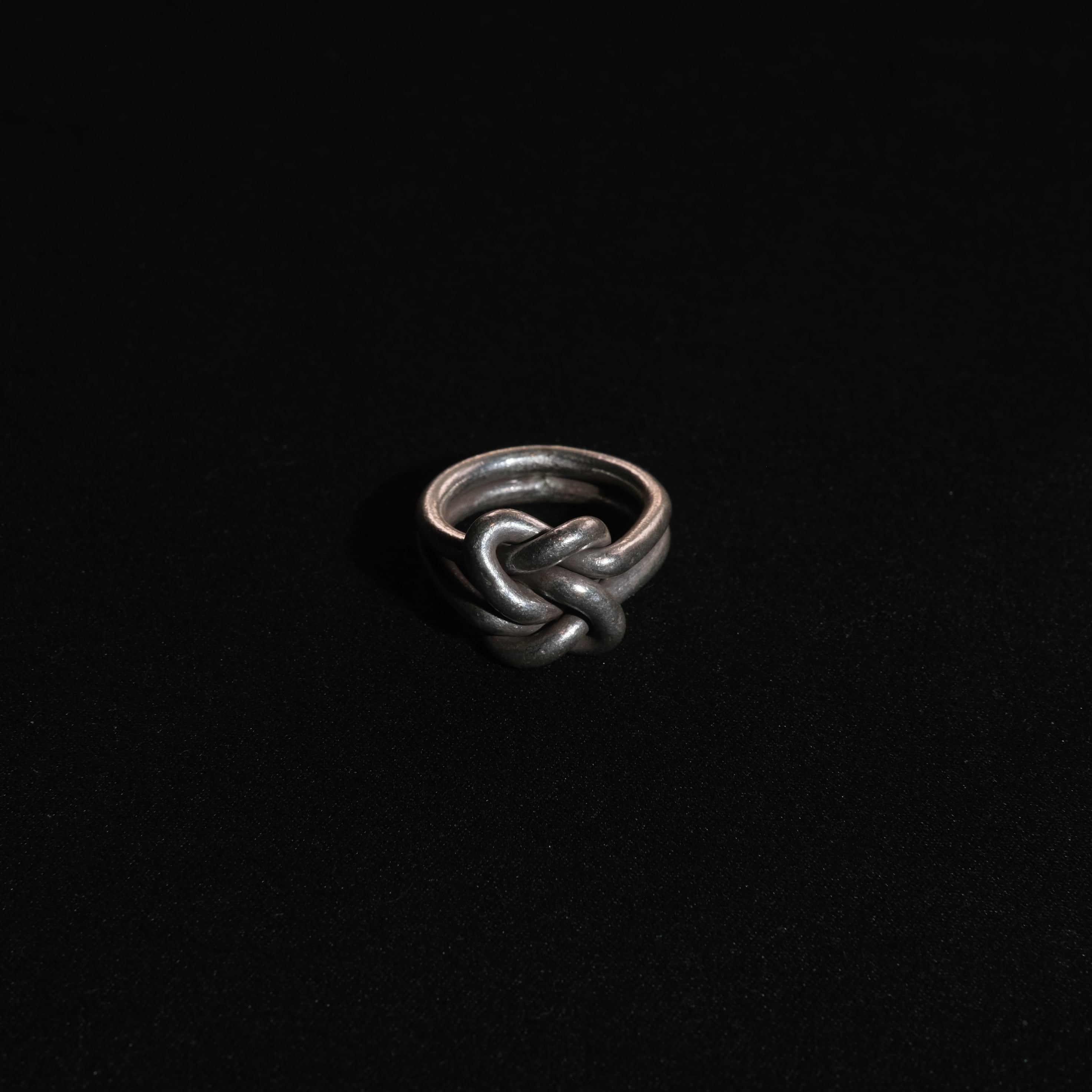Karen Silver/Silver950 結び目デザインリング