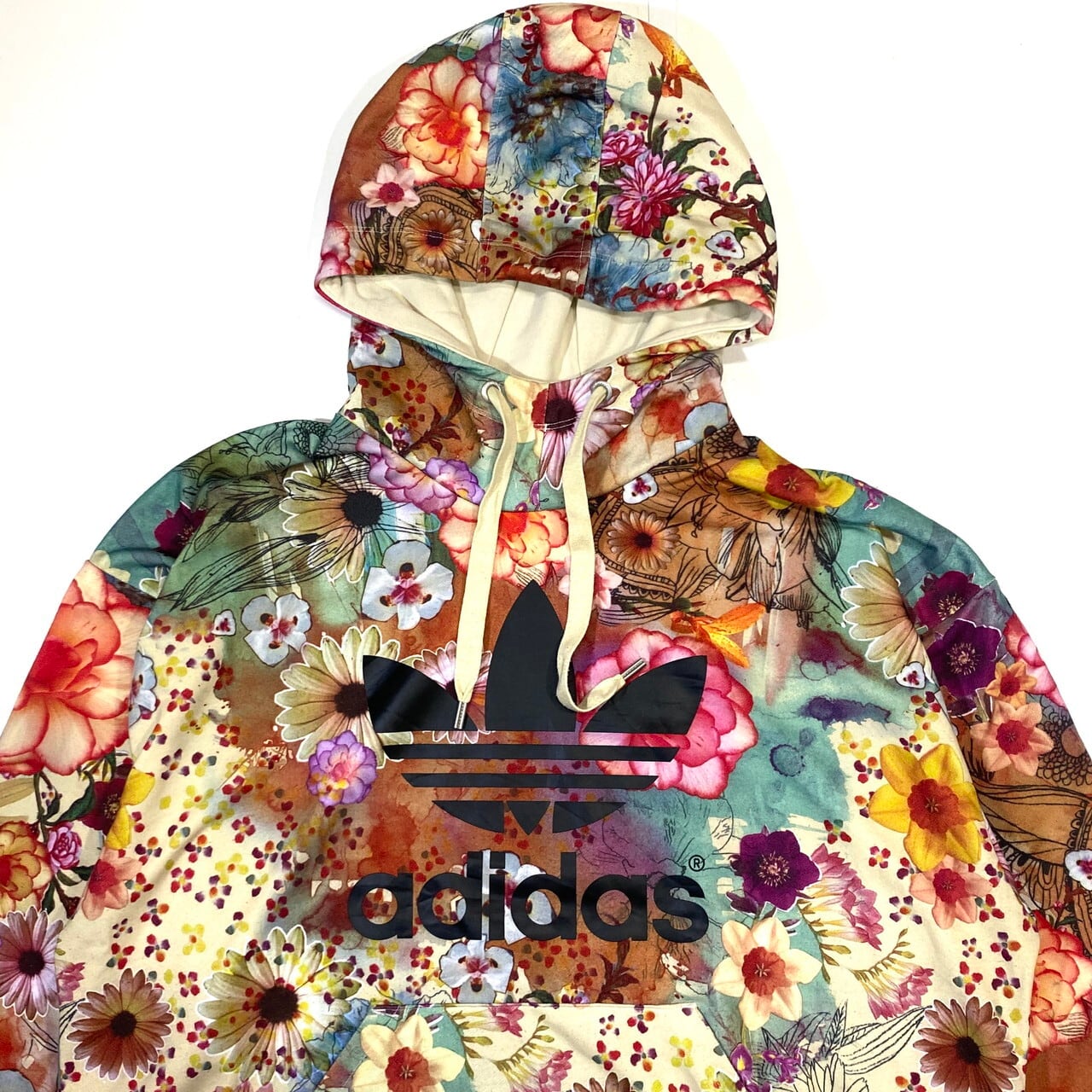 adidas パーカー 花柄 adidas × Farm 花柄