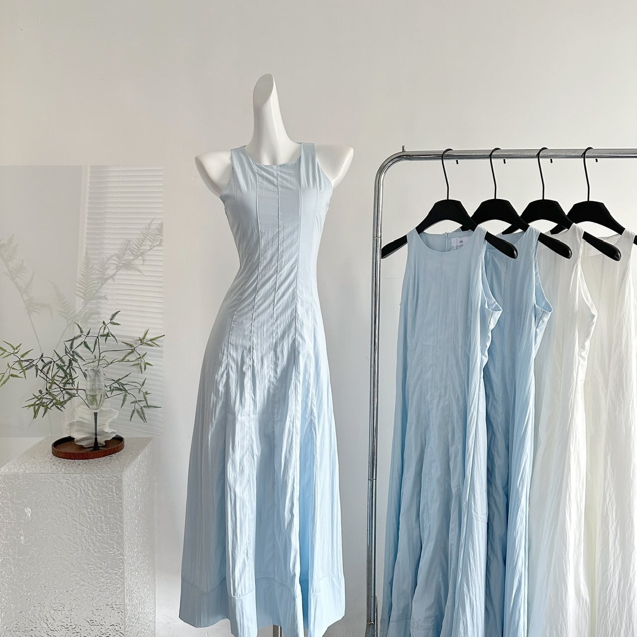 【dress】ノースリーブワンピース M32810