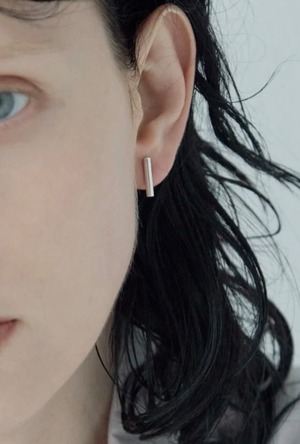 p029【aura】 SHORT STICK PIERCE