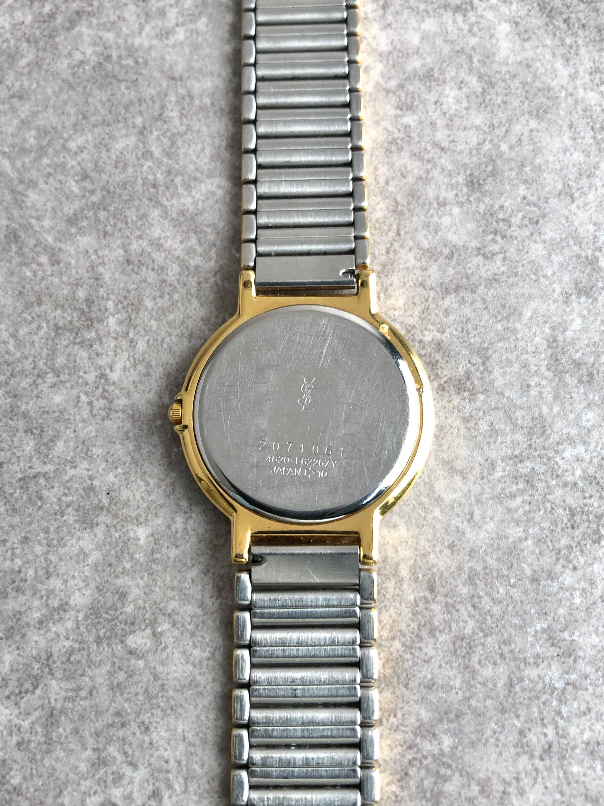 Yves Saint Laurent イヴ・サンローラン 腕時計 シルバー 【e767】美品 