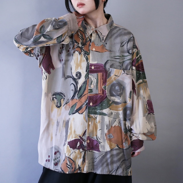 art graphic full pattern over silhouette shirt