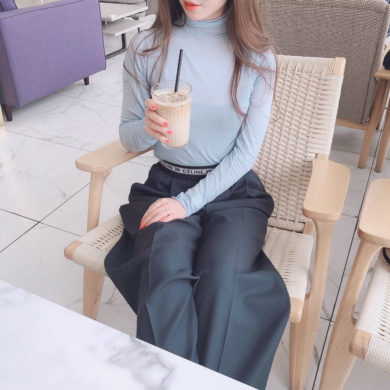 Sheer knit /light blue