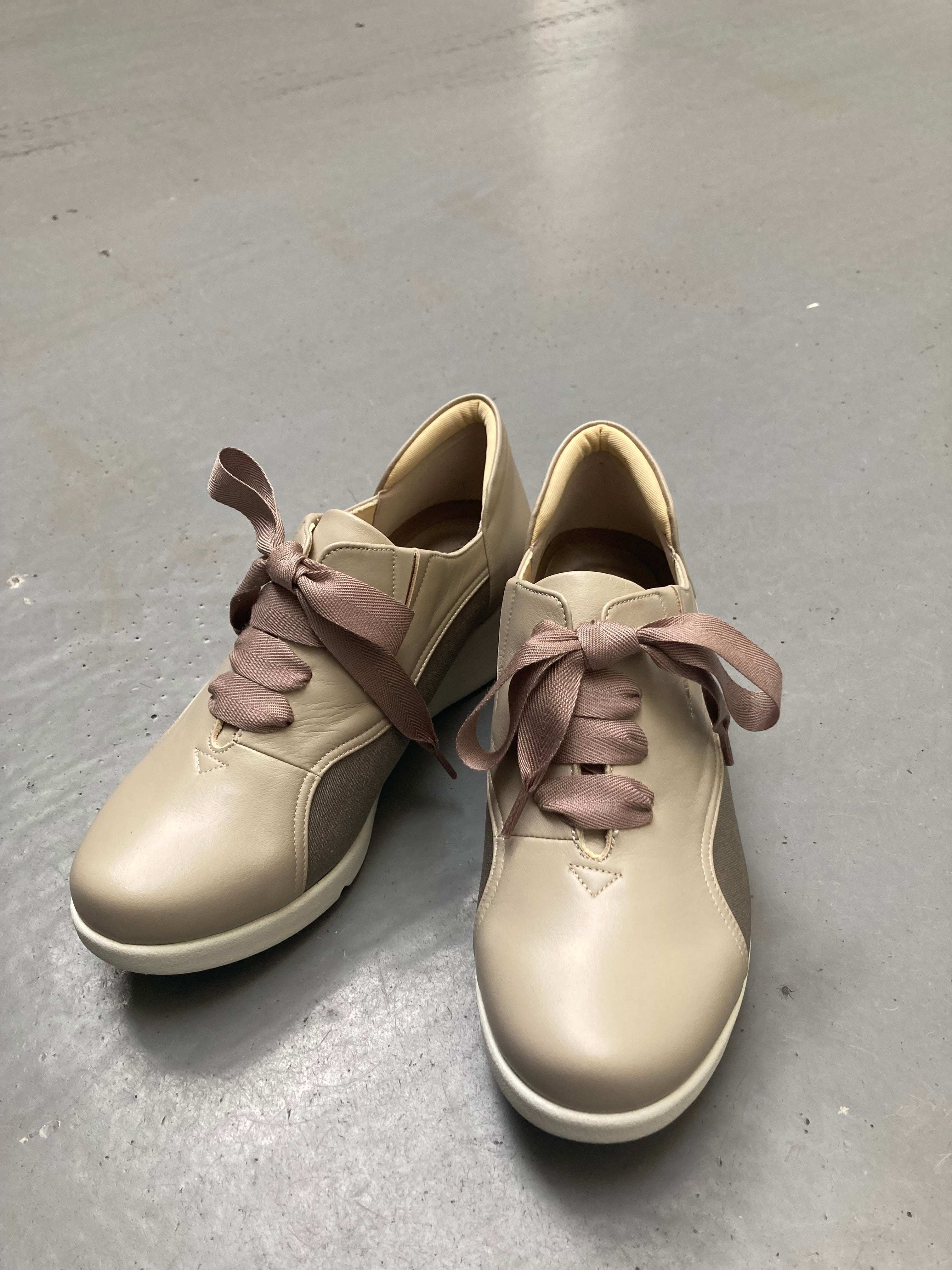 KOBE SABRINA  神戸サブリナ 婦人靴　スニーカー 新品　2足セット