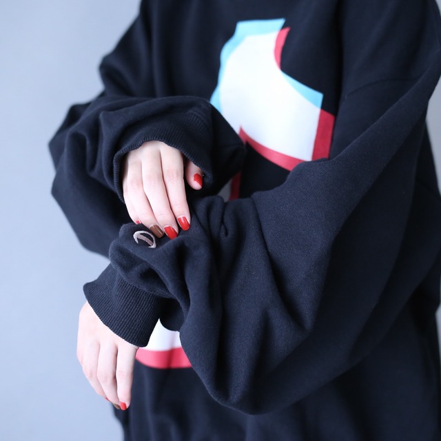 "Champion" TikTok printed XXL super over silhouette sweat