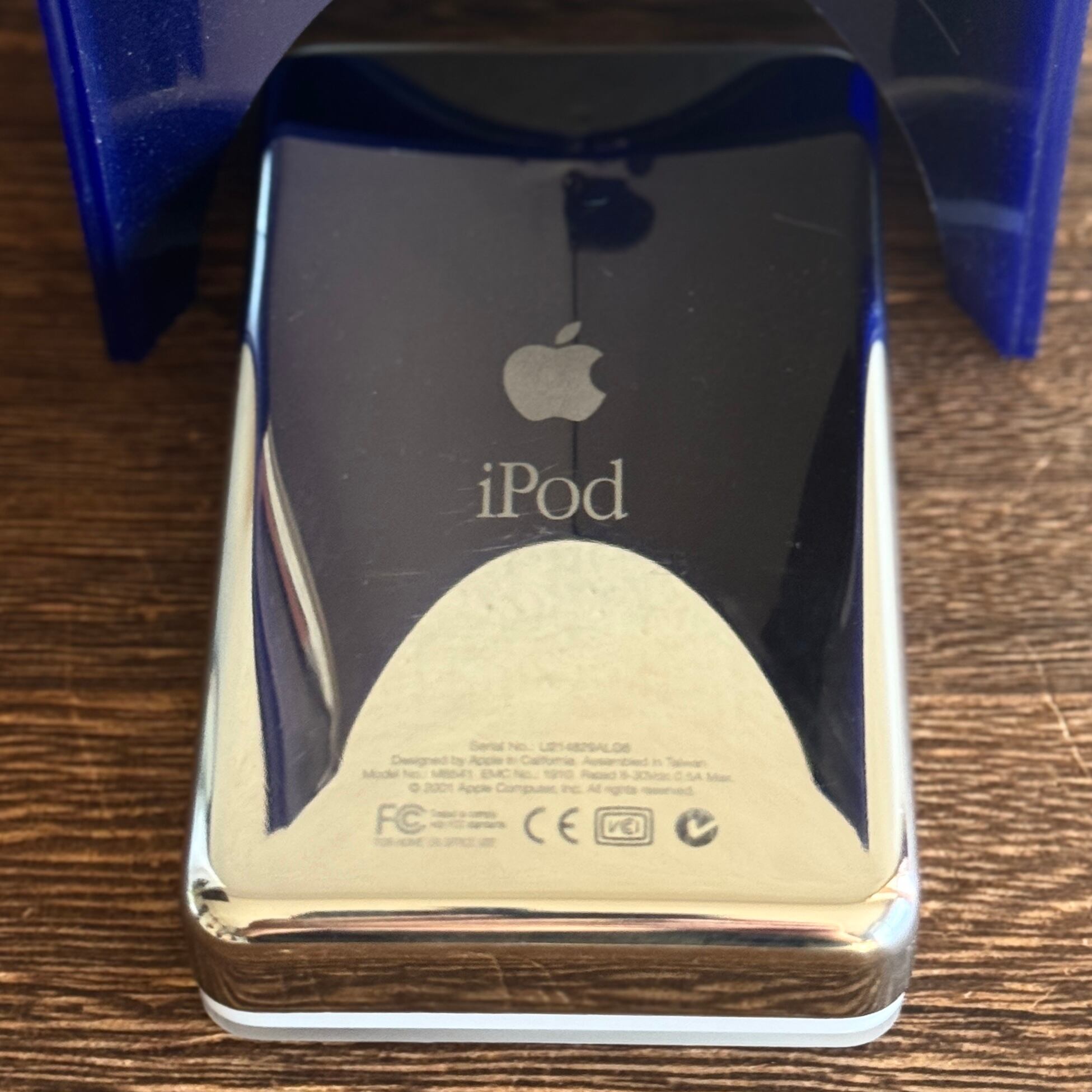 Apple Pod 初代 グレー 箱あり 動作確認済 超初期ロット激レア】Apple 初代 iPod 5GB | 新品バッテリー交換済み