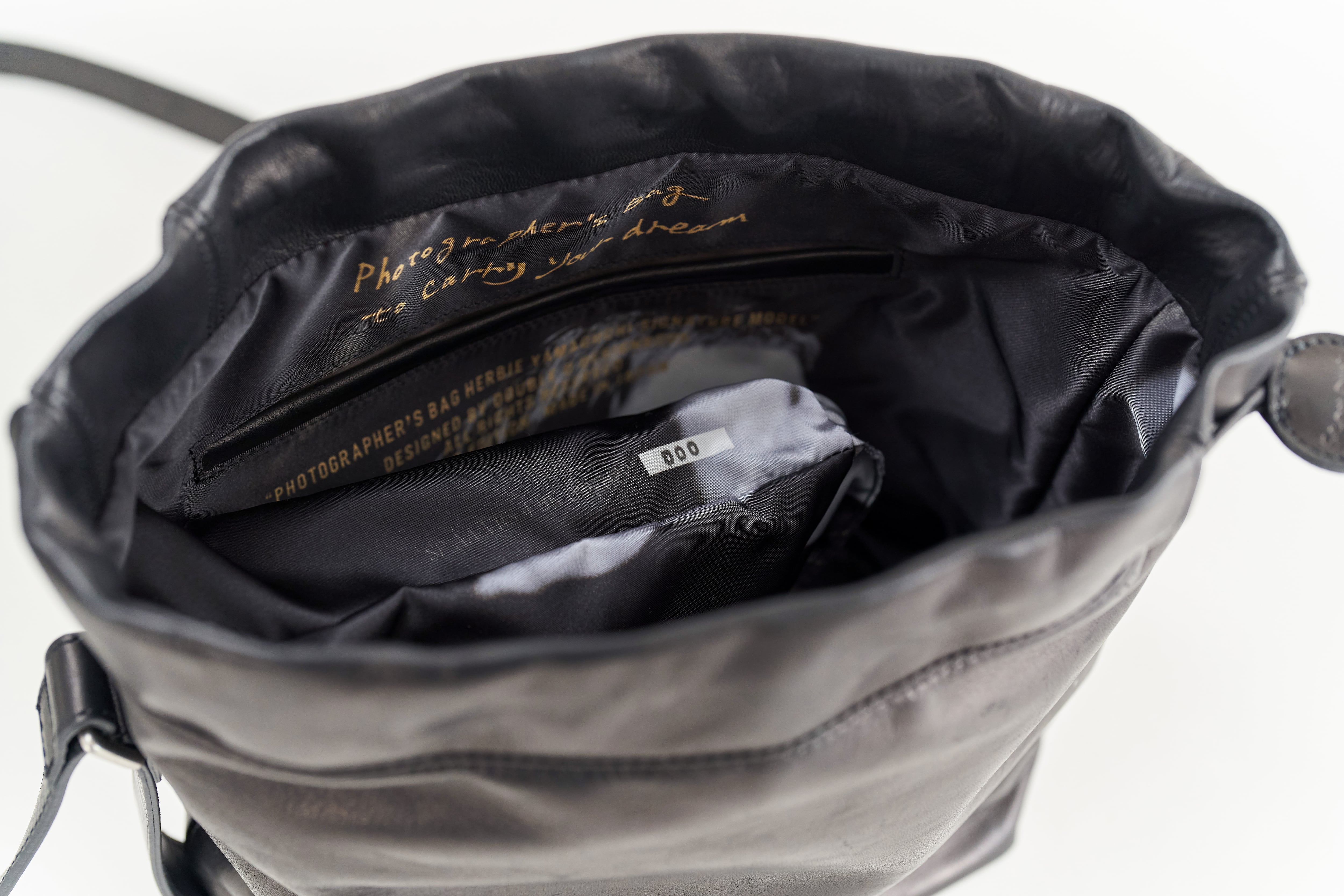 フォトグラファーズバッグ「MICHELLE」フルホースハイドレザー