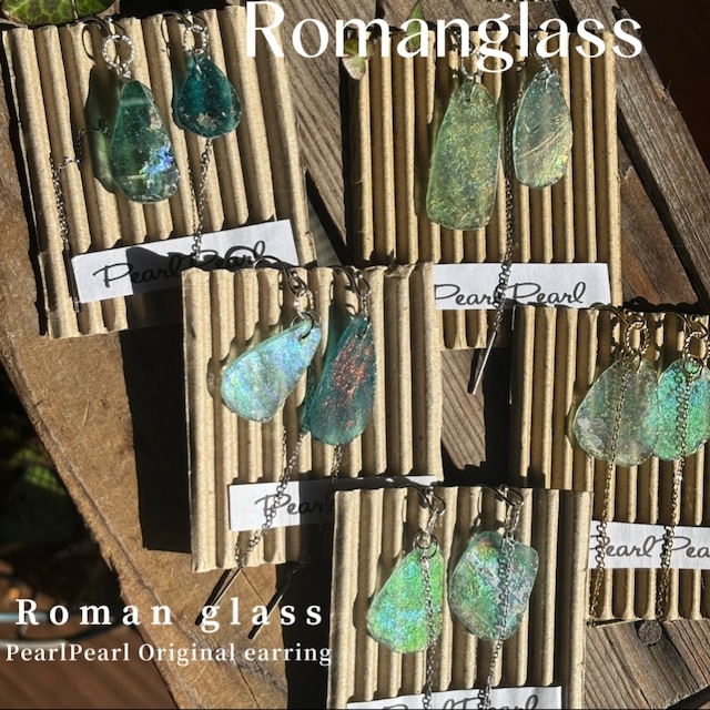 ローマ時代のロマンが銀化から見えます＊ローマングラスピアス