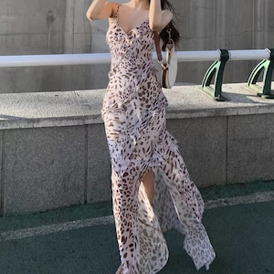 Slim-fit leopard dress 260830