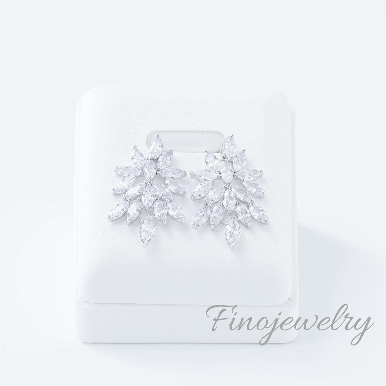 P027N022 2点セット | ブライダルアクセサリー Finojewelry フィノ