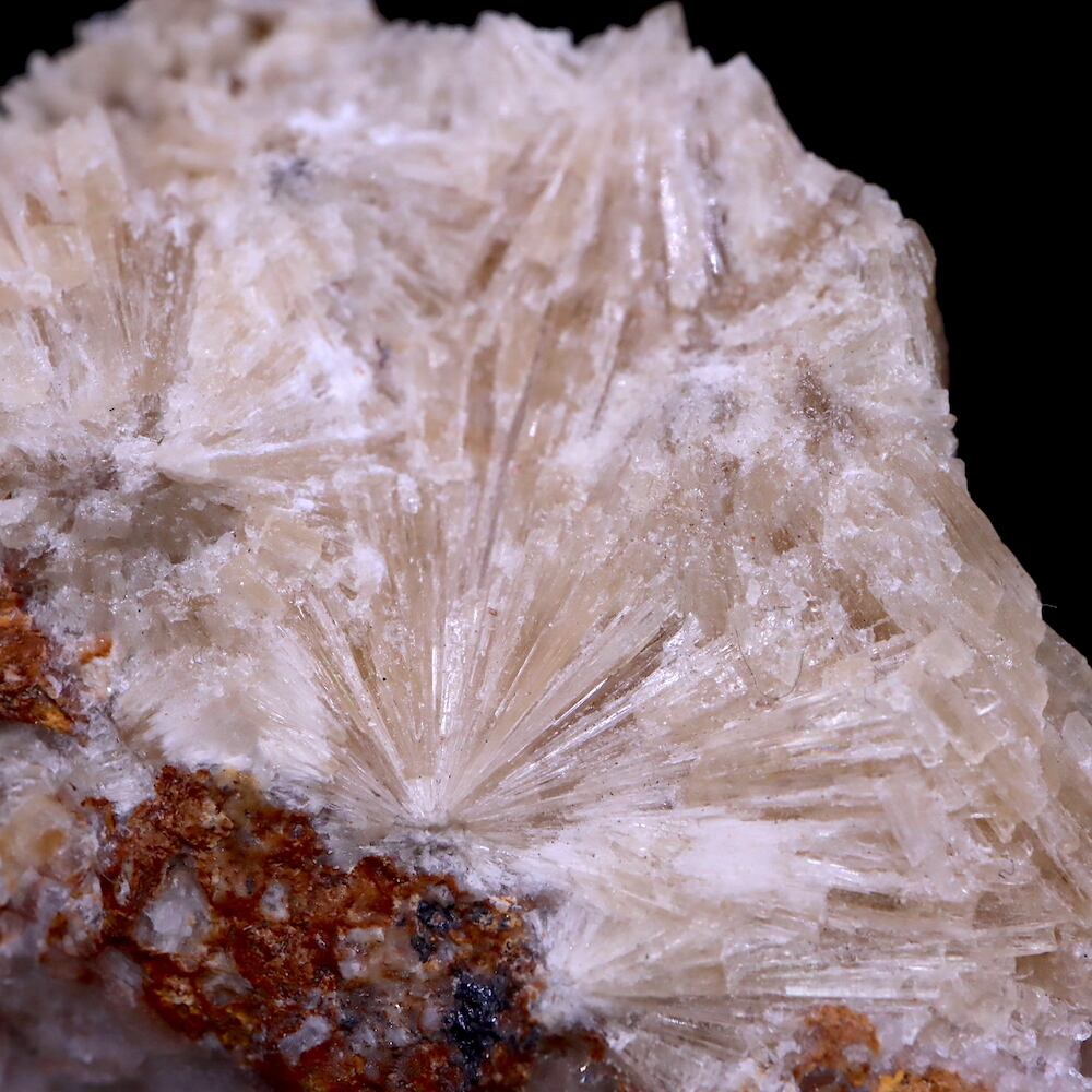 自主採掘！カルサイト ユタ州産 130,5g CAL046 原石 鉱物 天然石
