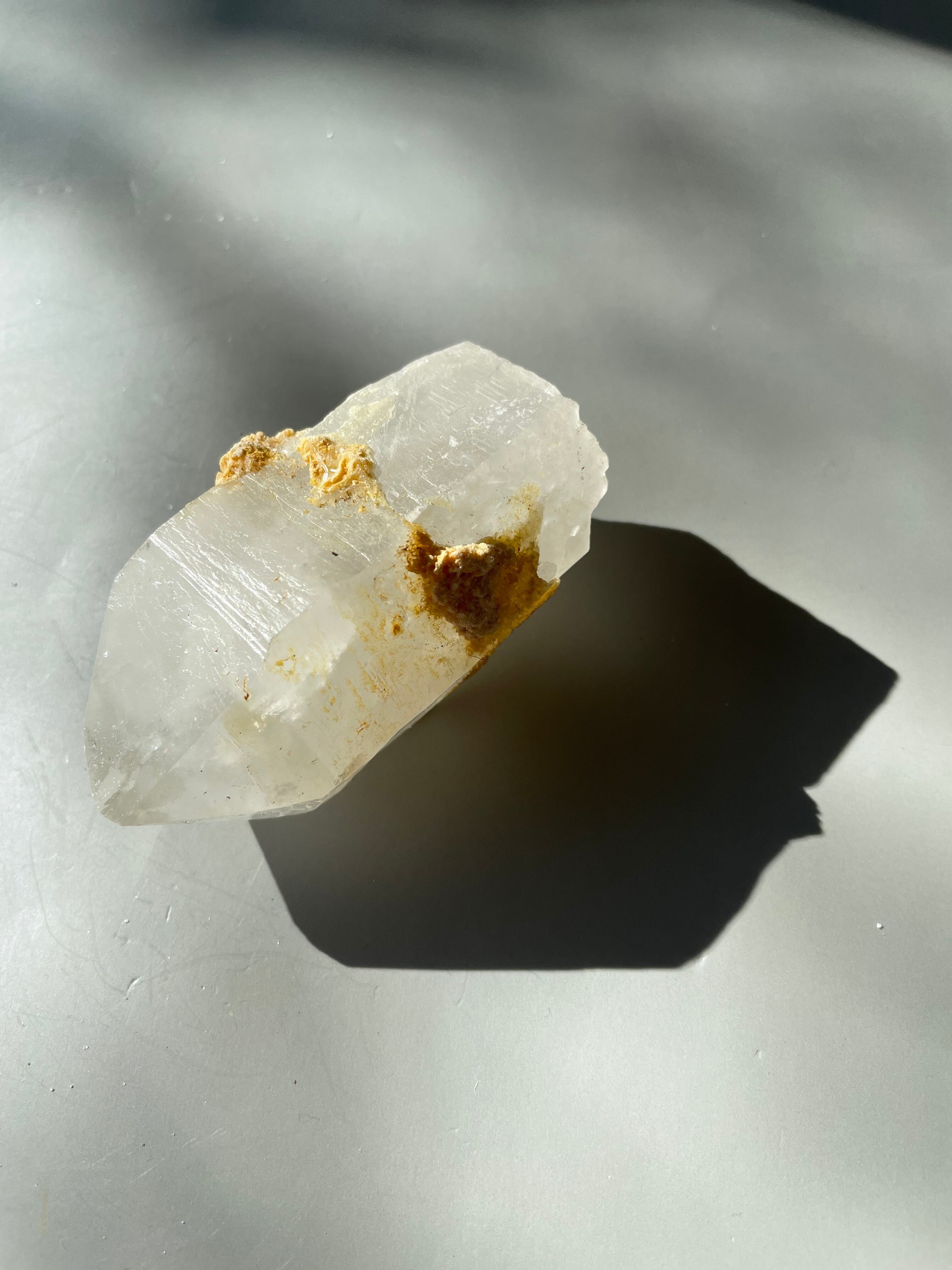 Himalayan Crystal (Feldspar) / ヒマラヤ水晶(長石共生)