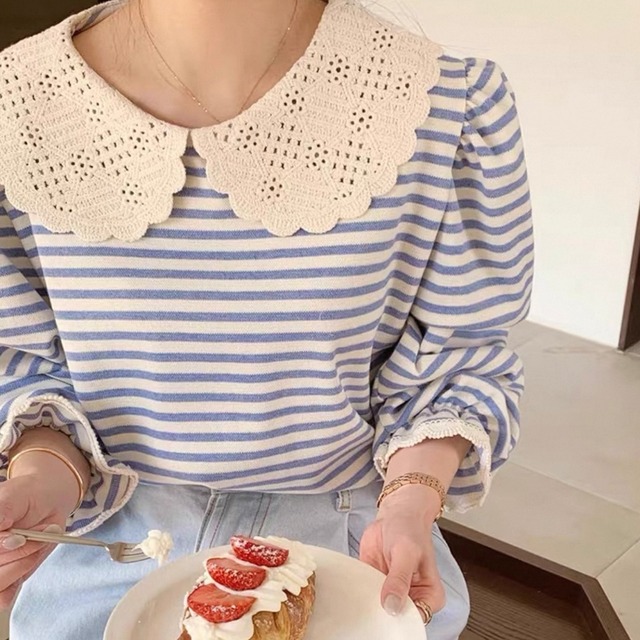 lace collar blue border tops