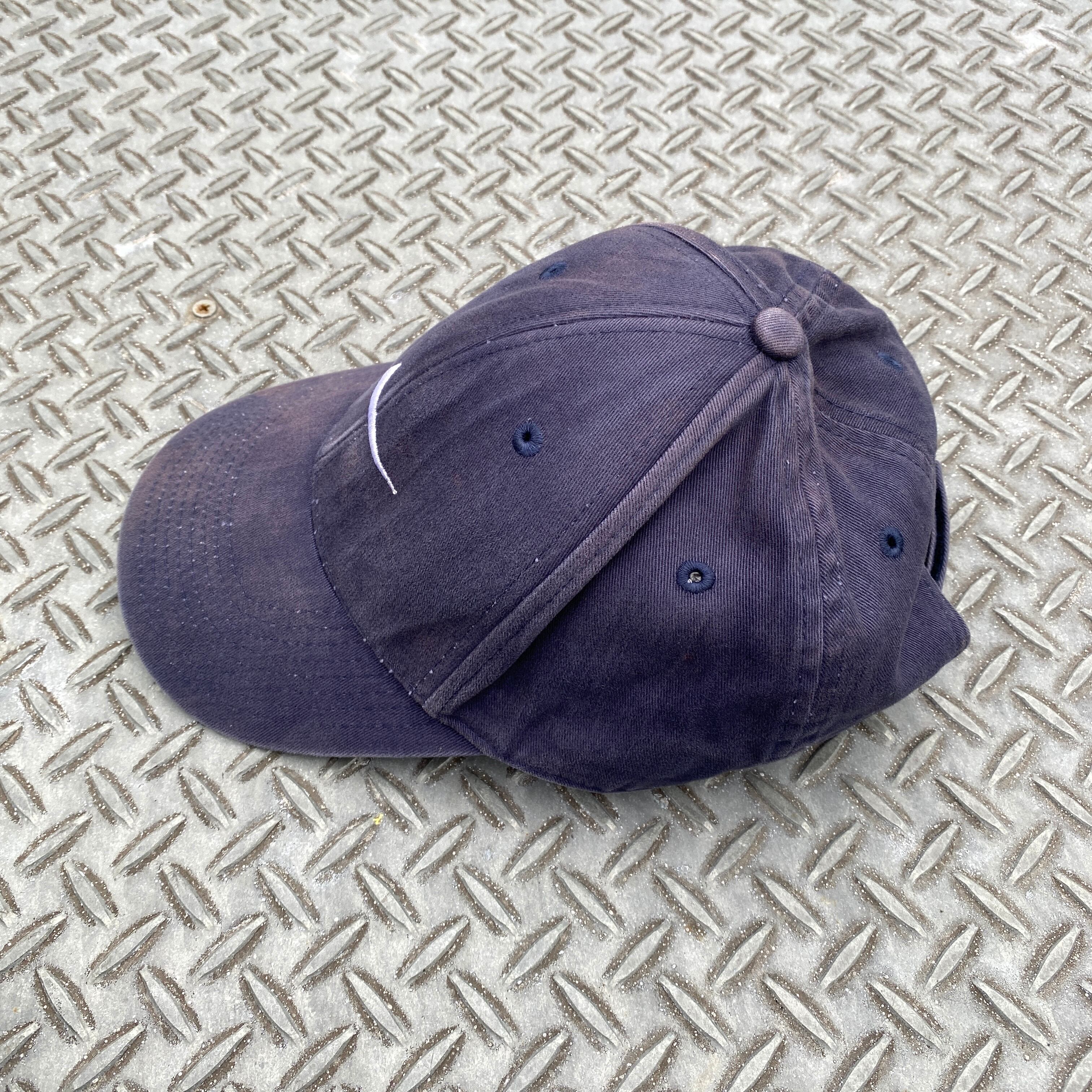 NIKE Navy Swoosh Cap / “Just Do It” Under Brim / Velcro