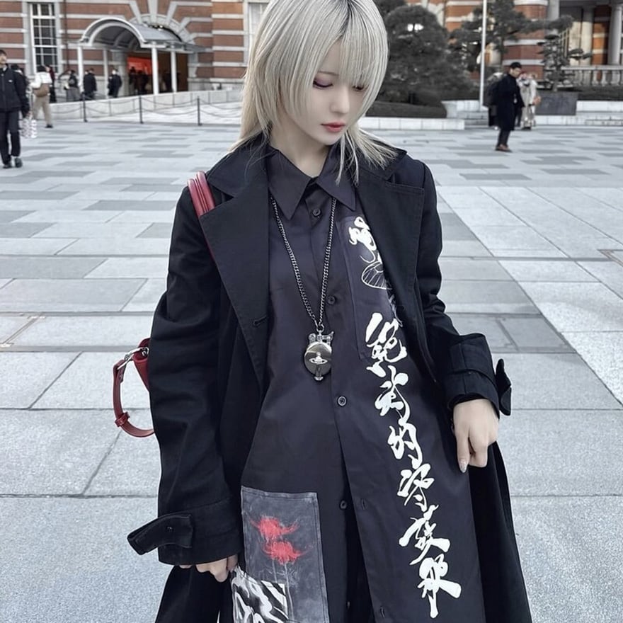 中華ゴシック 水墨柄ロングシャツワンピ 漢字プリント黒白羽織り服