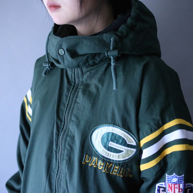 "reversible" NFL Green Bay Packers over silhouette nylon blouson