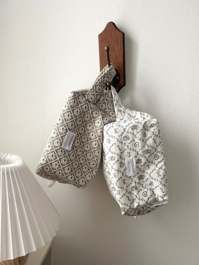 防水ボックスポーチ