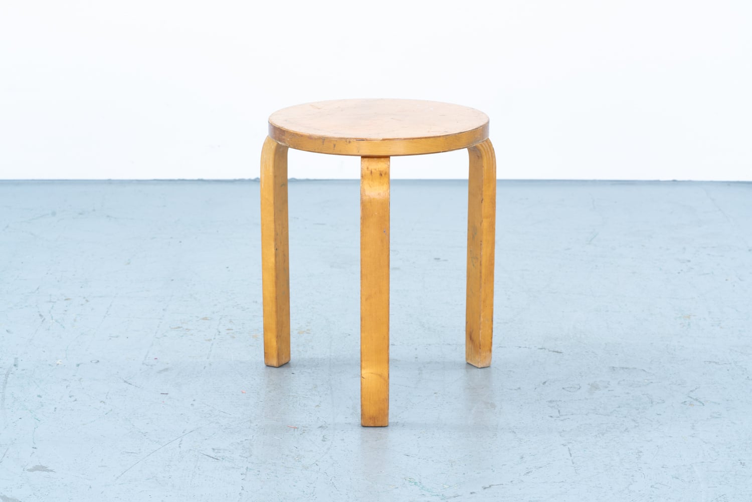 Alvar Aalto | Stool60 1950-60s | kaikki gallery | 北欧ヴィンテージ