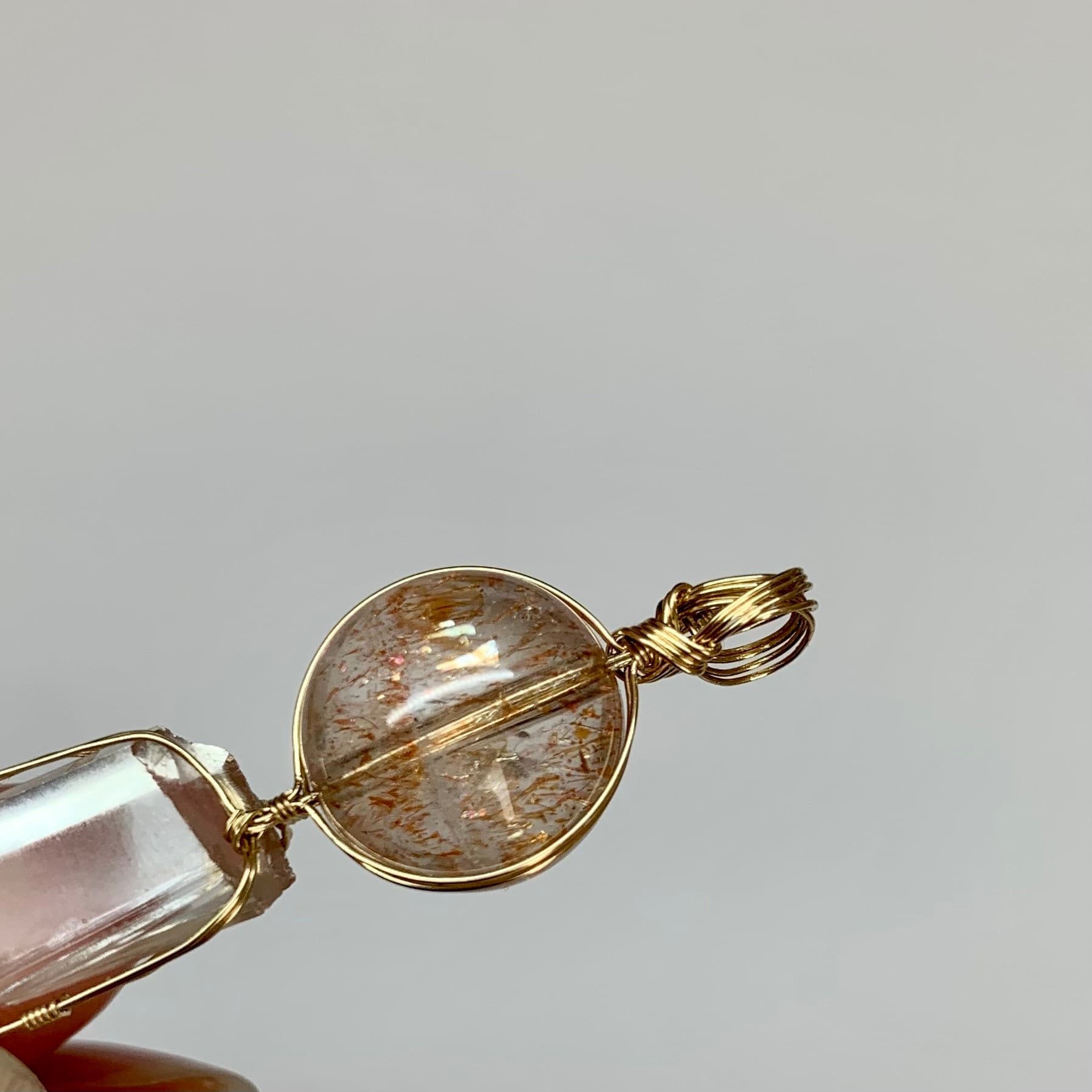 ⭐︎【極上品】ゴールド ルチル クオーツ 置物 61mm