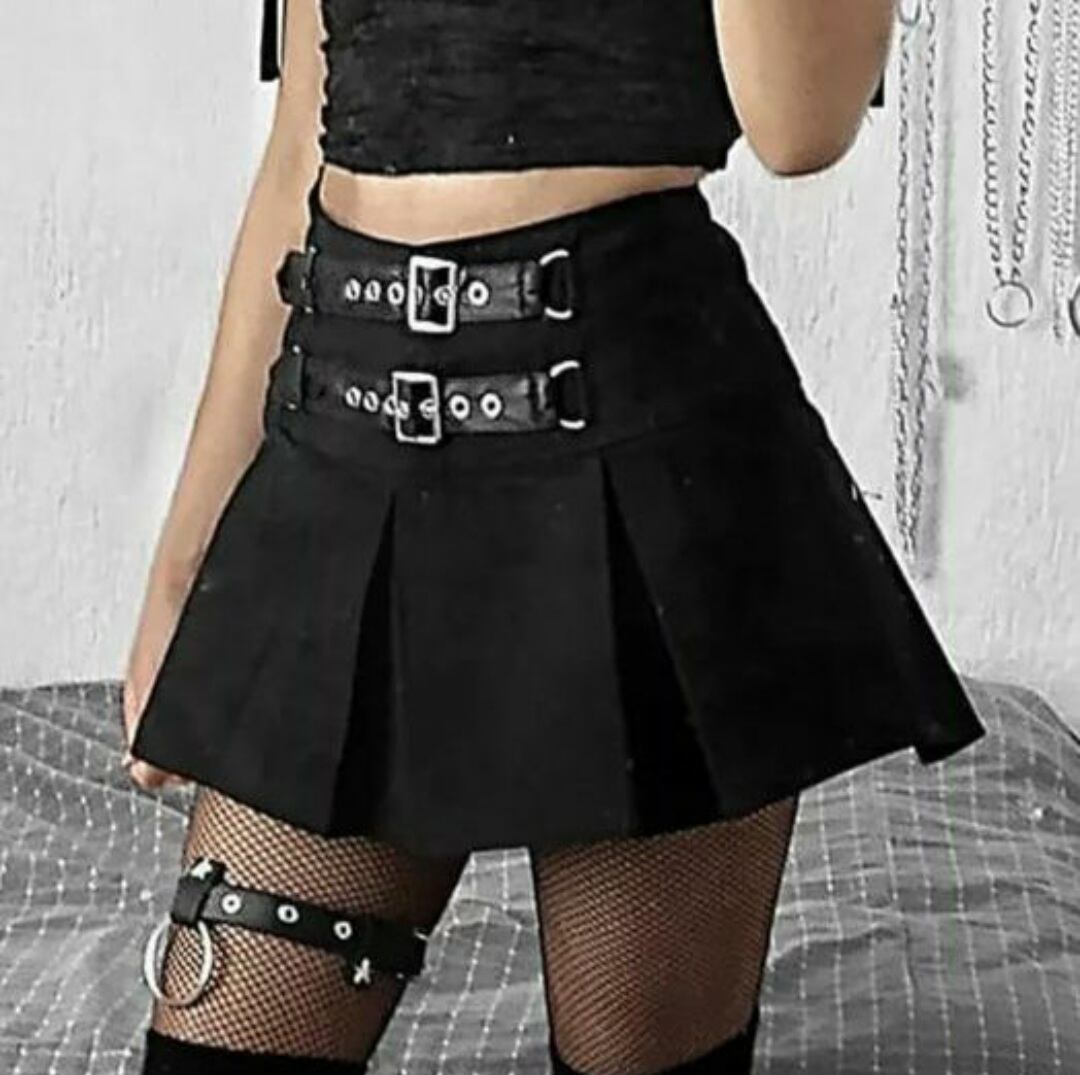 GOTH DARK / DOUBLE BELTS PLEATED SKIRT SIMPLE / GOTHIC ARMS