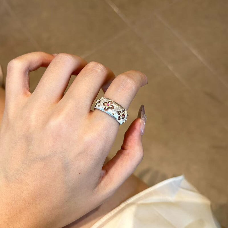 上品なブチェラッティ風 四つ葉のクローバー18Kメッキリング | hoshine