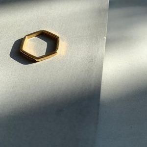 〈Brass〉 hexagon  ring / 2mm