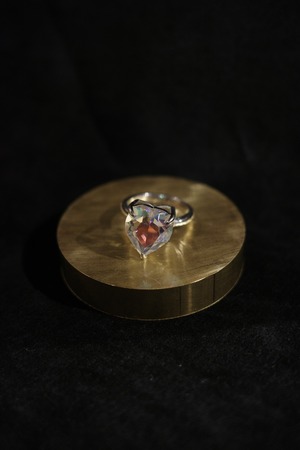 AYNiL jujuwelry 【VTG swarovski heart 3D bed ring -Clear-】