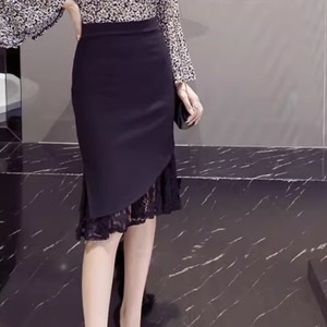 レディース スカート フィッシュテールスカート レーススカート 膝下 スリム 細身 アシンメトリー スマート フィッシュテール レース スリット サイドスリット ハイウエスト 伸縮性 ストレッチ かわいい 大人可愛い きれいめ シンプル カジュアル 上品 おしゃれ かっこいい こなれ感 個性的 クール エレガント モダン 主役級 存在感 抜け感 ラブリー キュート 都会的 ロマンティック セクシー 無地 春 秋 デート お出かけ レストラン 女子会 休日 合コン コンパ コーデ 美脚 脚長 モテ トレンド