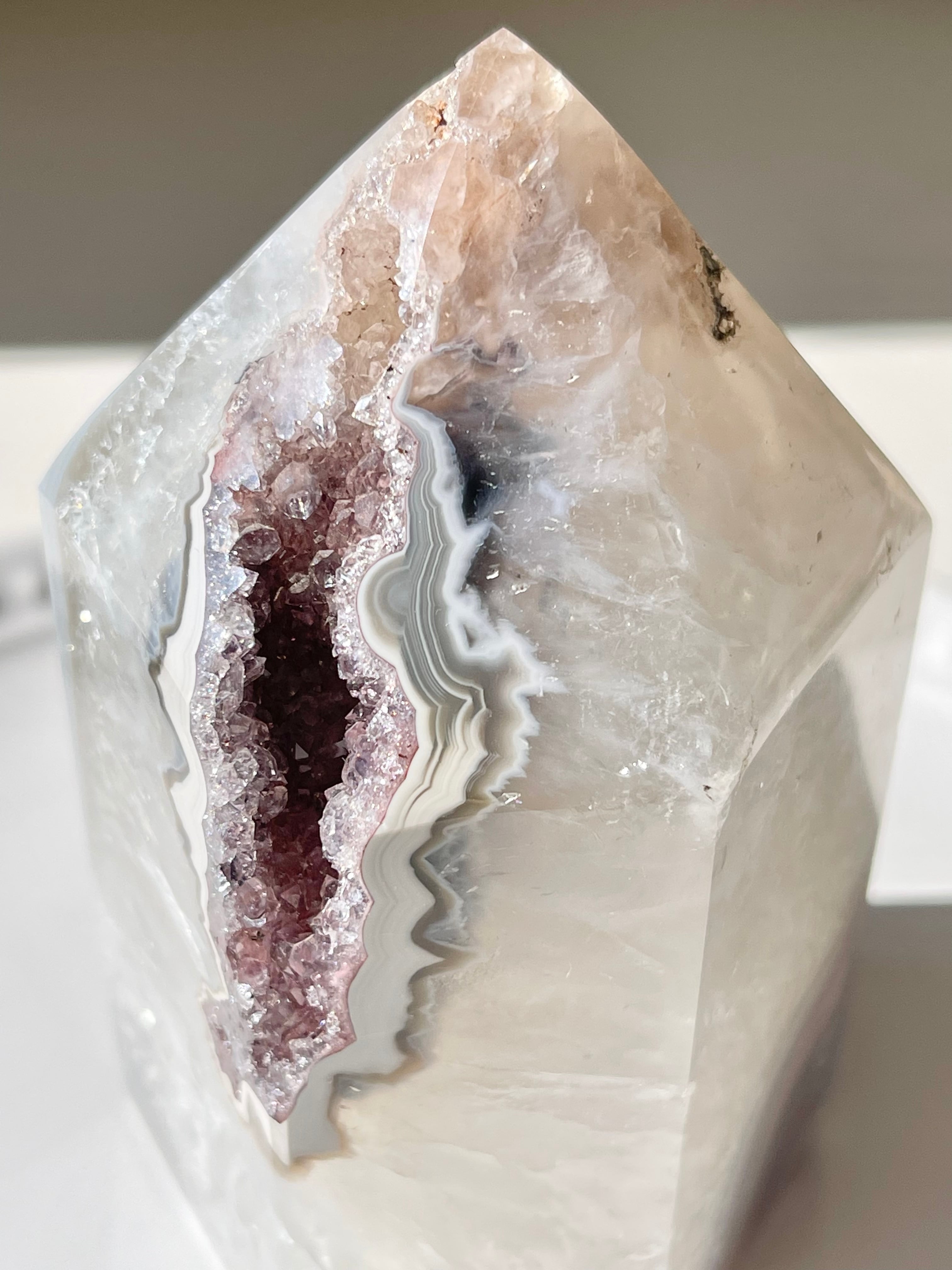 ブラジル産 アメシストアゲートタワーB