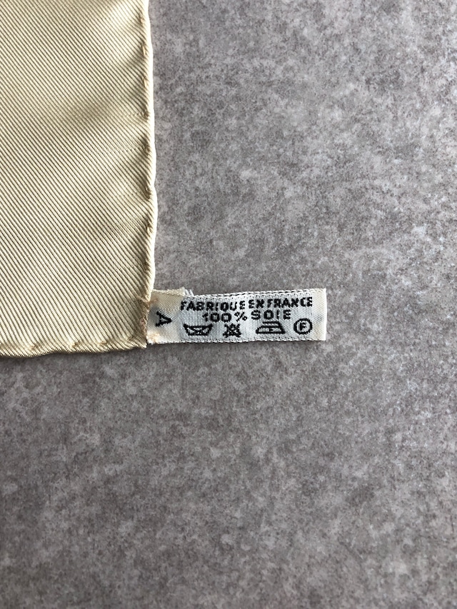 HERMES エルメス カレ90 スカーフ ベージュ×ホワイト シルク LES BECANES vintage ヴィンテージ オールド ketka2