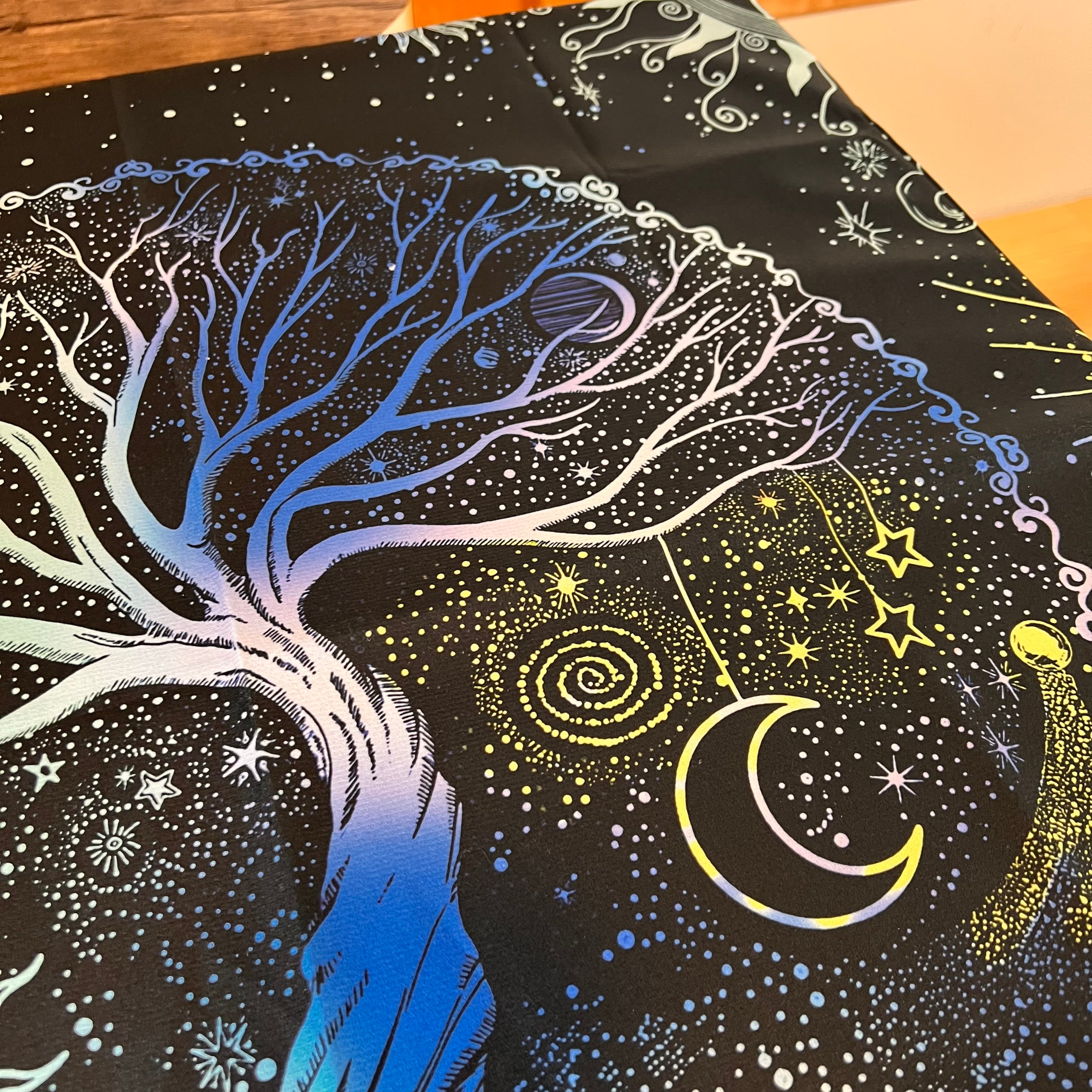 生命の樹 タロットクロス カラー 月と太陽 宇宙 タペストリー テーブル