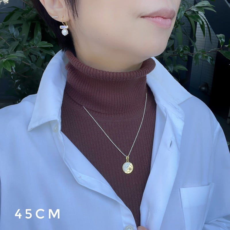 Gold Coating 白蝶貝 ユニバースラウンド プレート ペンダント 月星