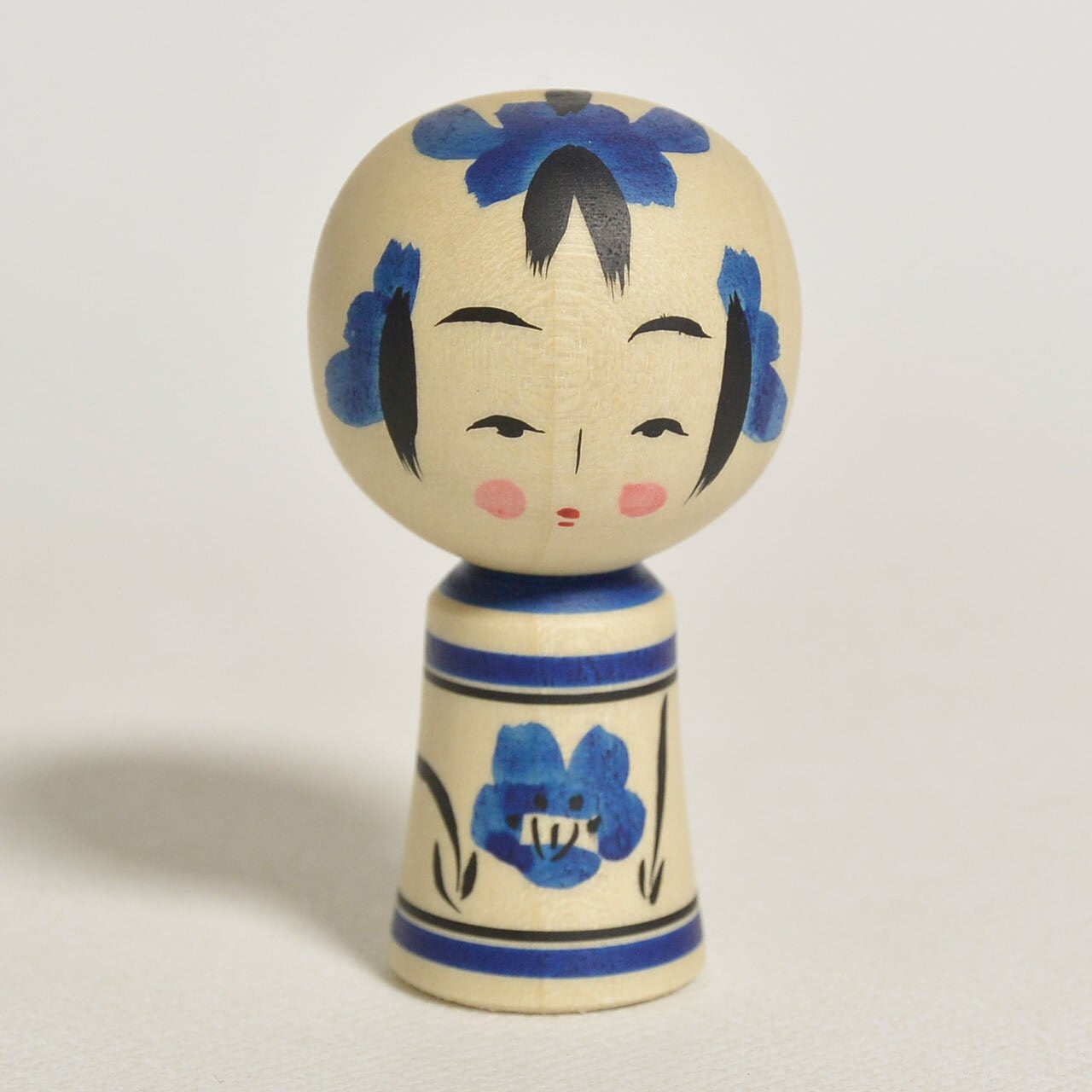 青の小寸こけし（ミニこけし） 約1.5寸 約4.5cm 鈴木明 工人（作並系