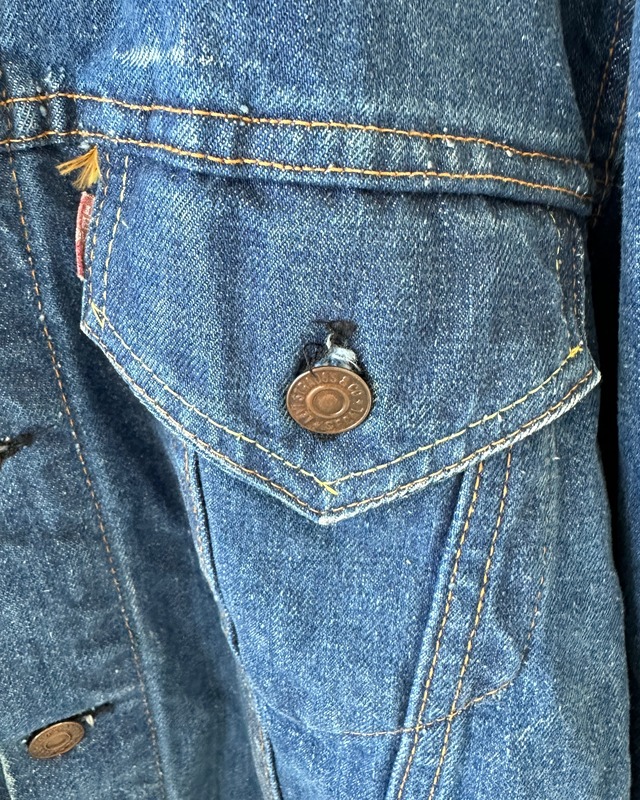 -Lee- Vintage 80s 42R Denim Jacket made in USA