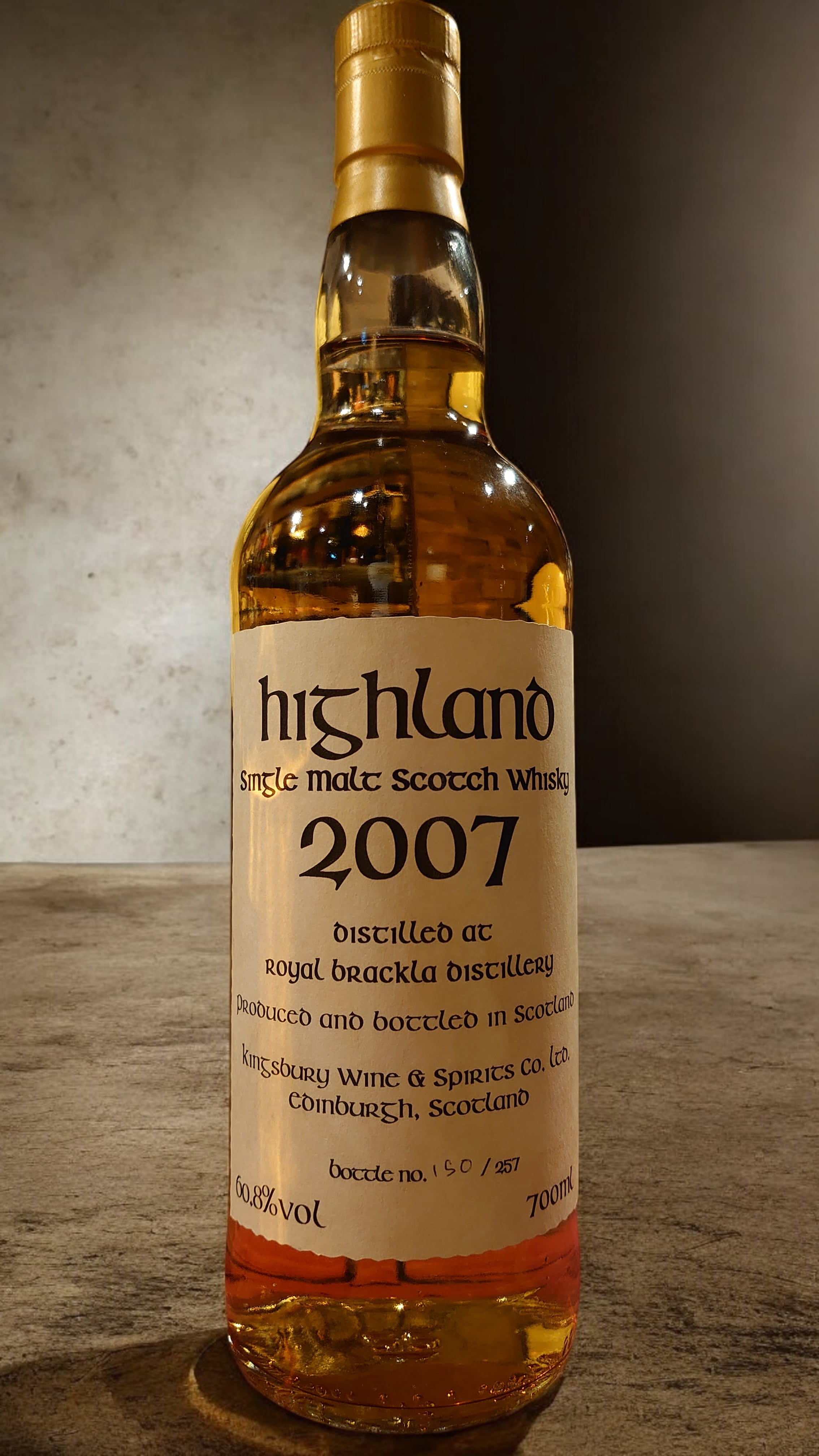 ロイヤルブラックラ2007 18年ホグスヘッド キングスバリー