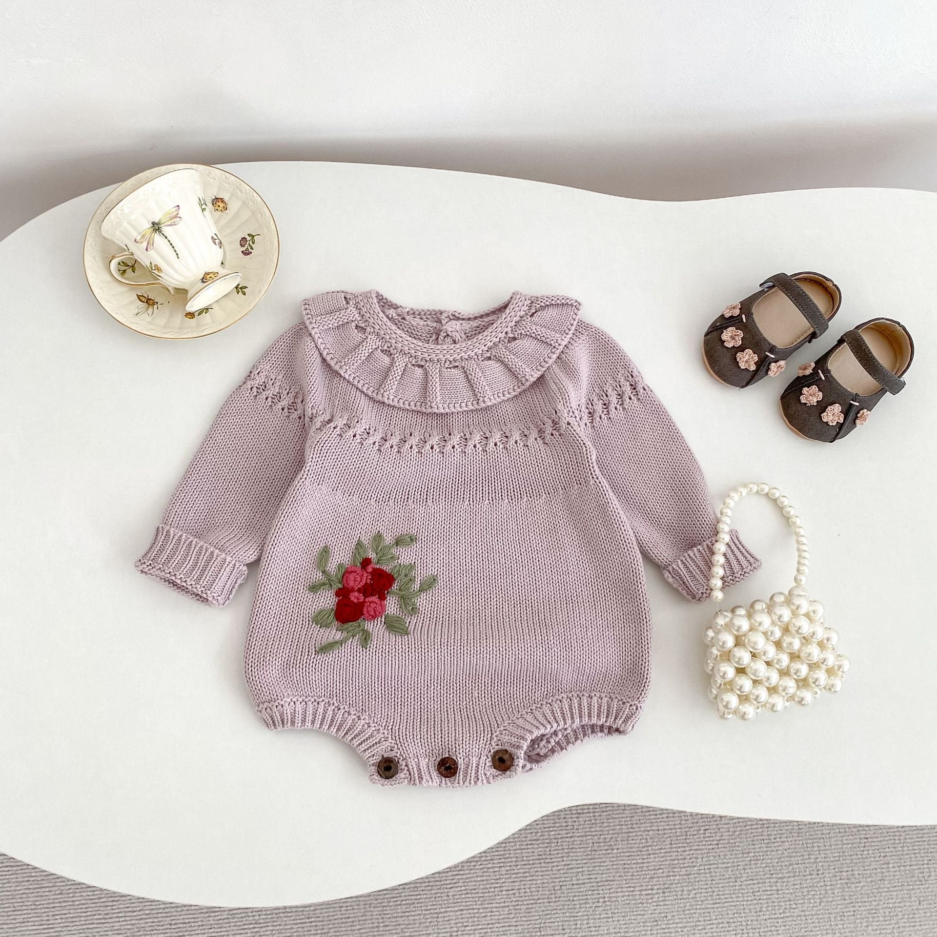 ,ベビー女の子100%綿フリル襟ニットロンパース  花刺繡付き くすみパープル 暖かい秋冬子供服 lwb0033