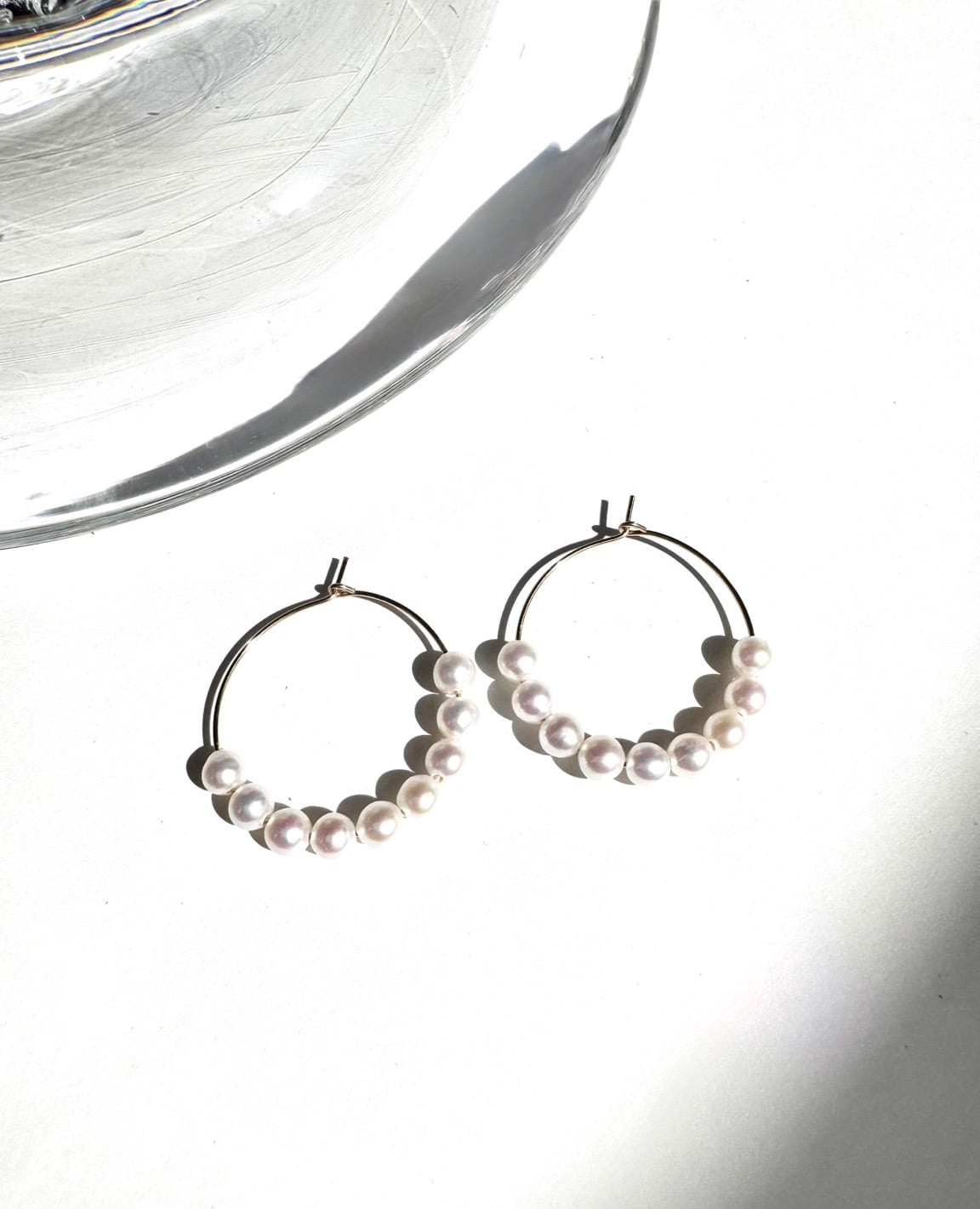 【衣】coscos パールフープピアス