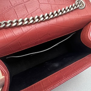 Yves Saint Laurent イブサンローラン  ショルダーバッグ レッド A-10362