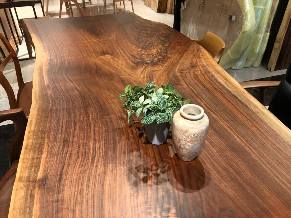 一枚板テーブル　ウォールナット　ベンチ　ローテーブル　カフェ　民泊　別荘　店舗 一枚板テーブル ウォールナット ベンチ ローテーブル カフェ