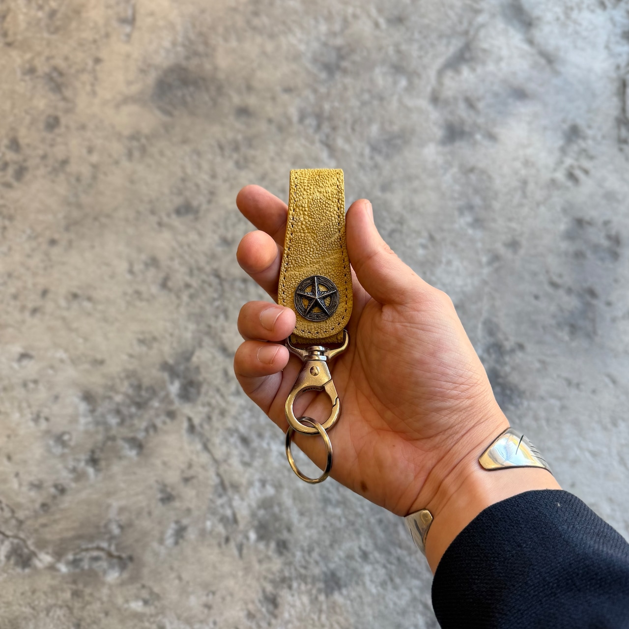 【限定商品】キーリング チーフ エレファント(マスタード)