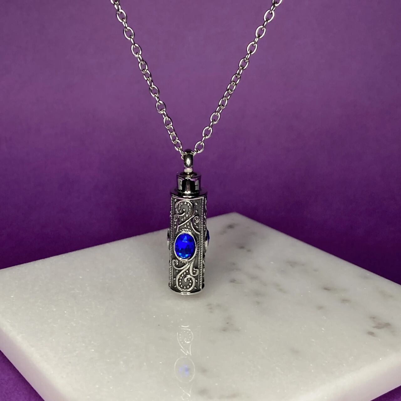 【呪いの盾】エヴィルガード