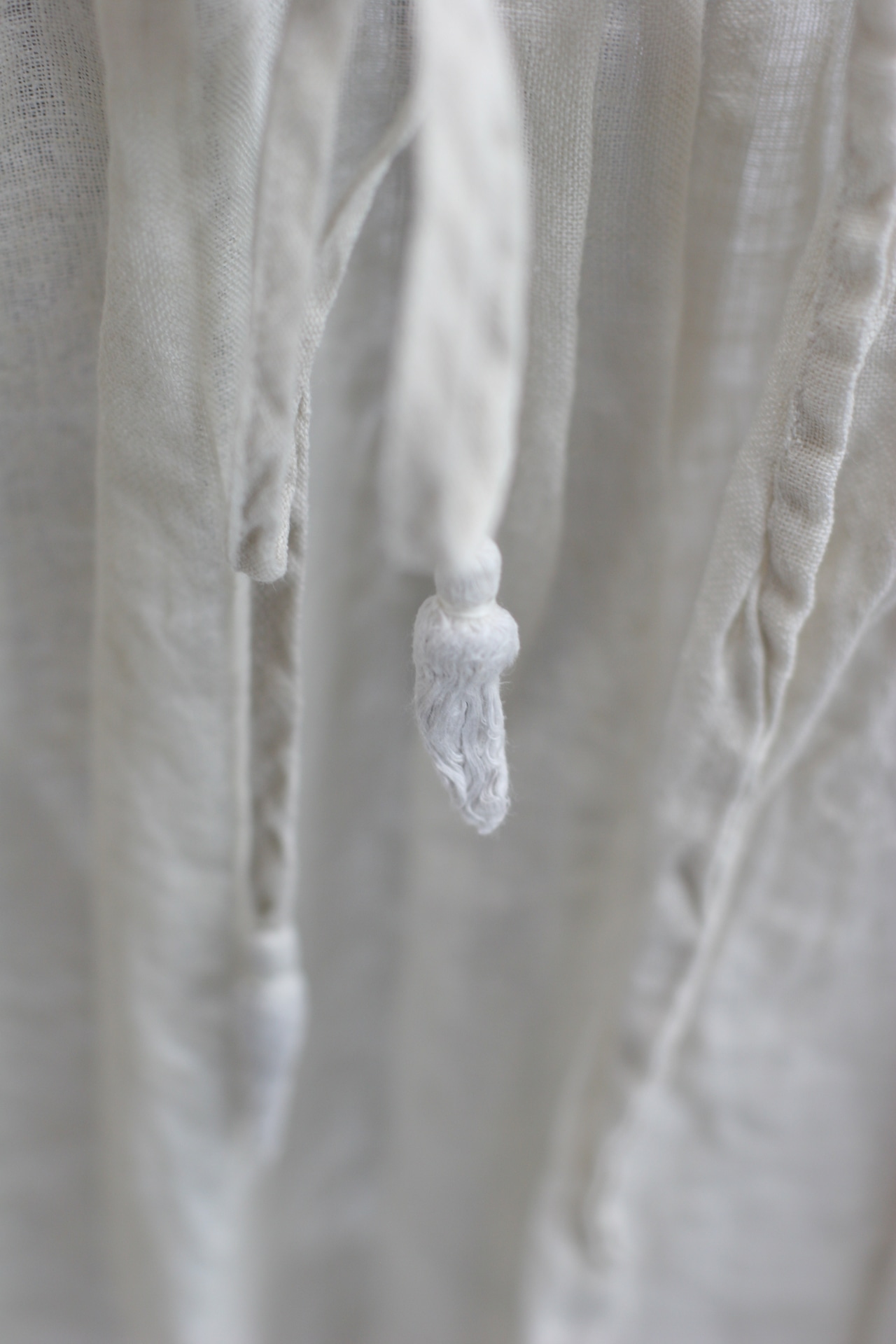 【Gauze#】TASSEL STRING 2WAY GATHER BLOUSE デッドストック オーガニックベルギーリネン 2wayブラウス