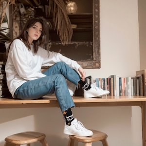 Intelligent cat crew socks メガネキャット クルーソックス