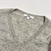 カシミヤ100% UNIQLO ユニクロ Vネック ニット セーター L/グレー レディース