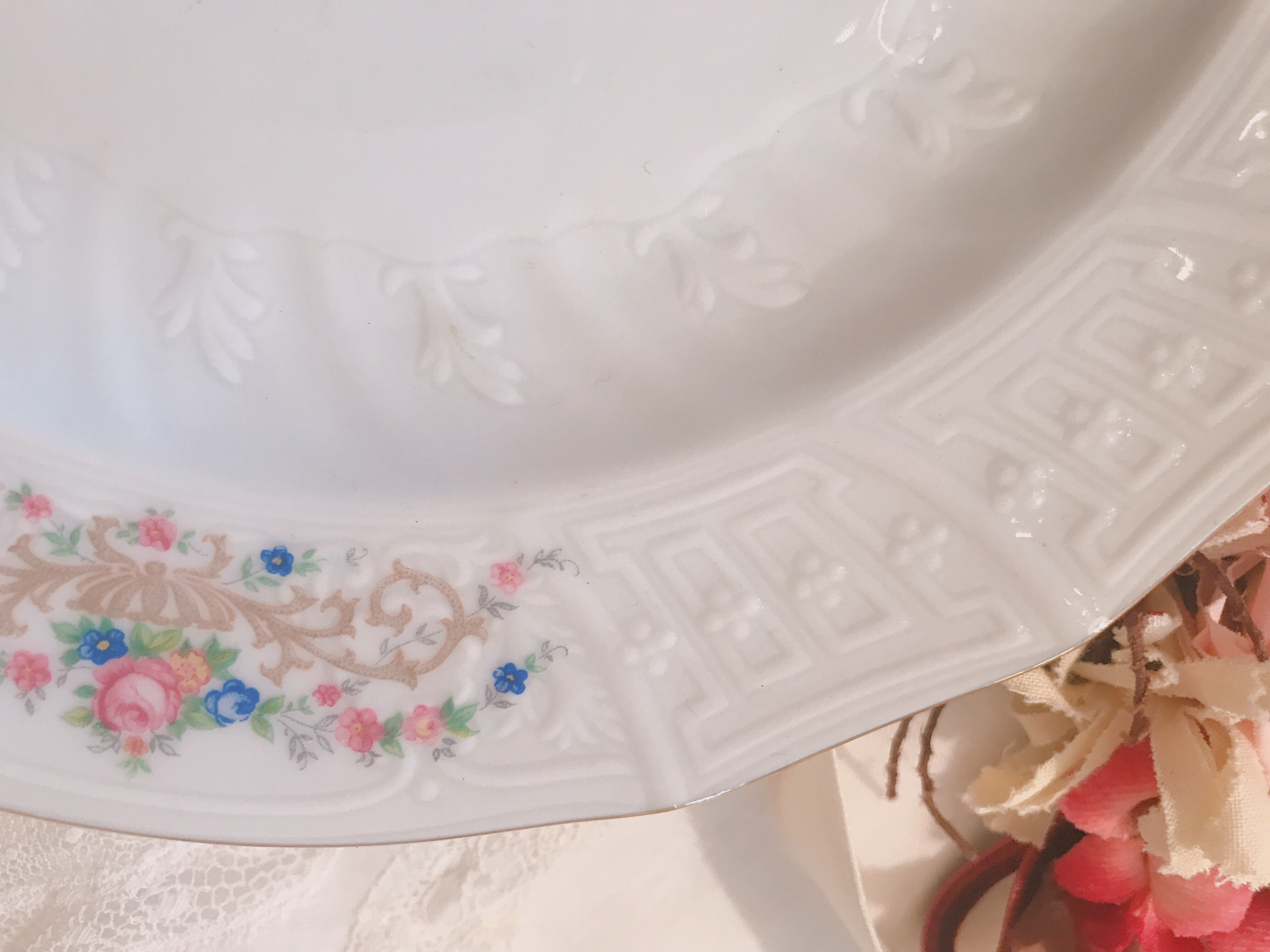 チェコ1803年ピルケンパーマ花々が美しいお皿 | AntiqueRose