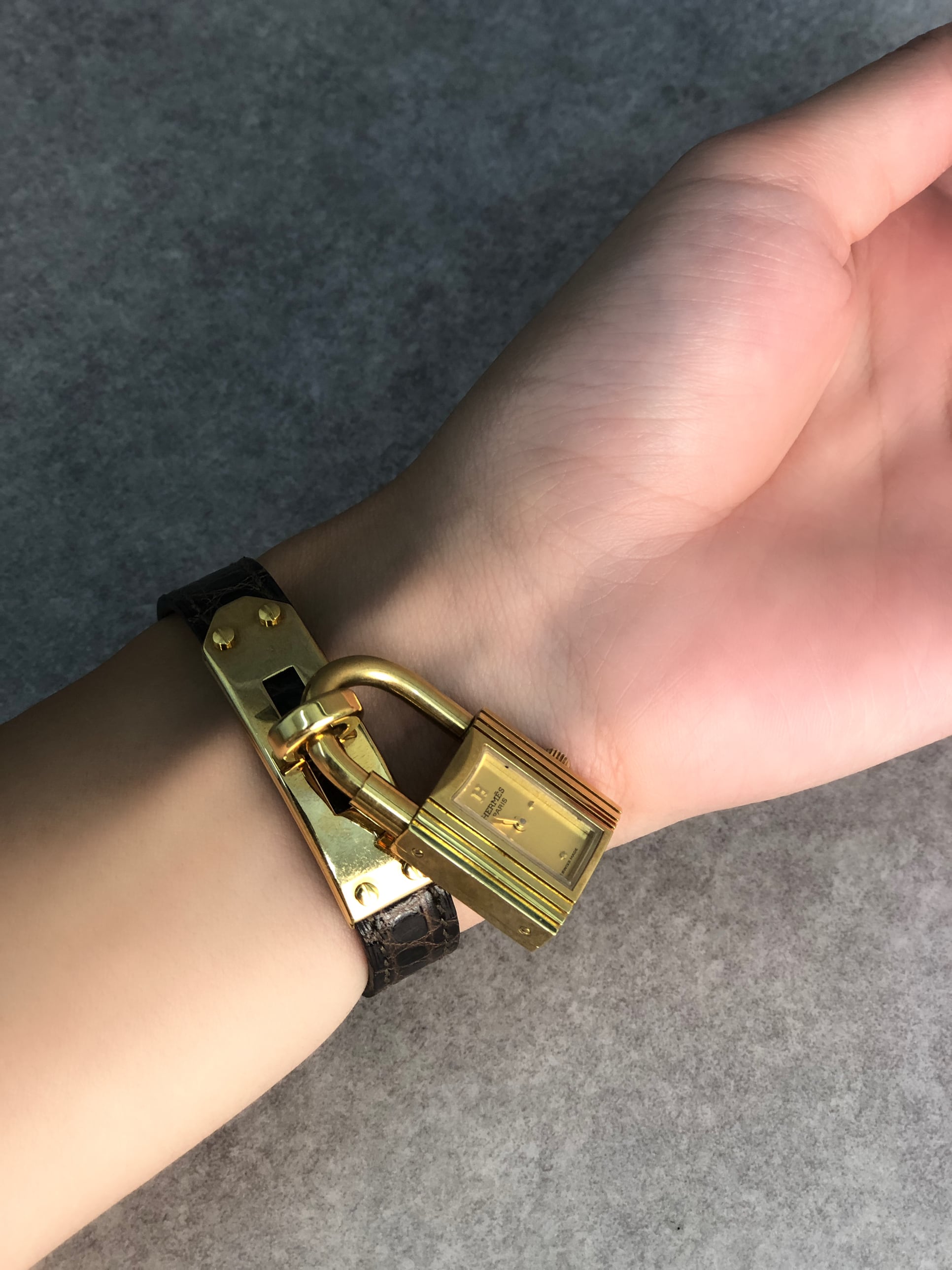 HERMES エルメス 腕時計 ブラウン ケリーウォッチ クロコ型押し