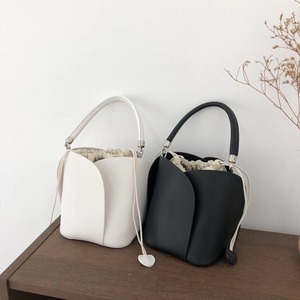 ドロストミニバッグ